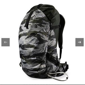 NWOT The North Face Snowmad 45 (Fall 2021) Backpack